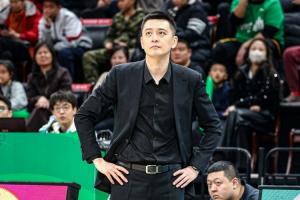 许利民合同到期~媒体人：无迹象表明杨鸣将执教北京
